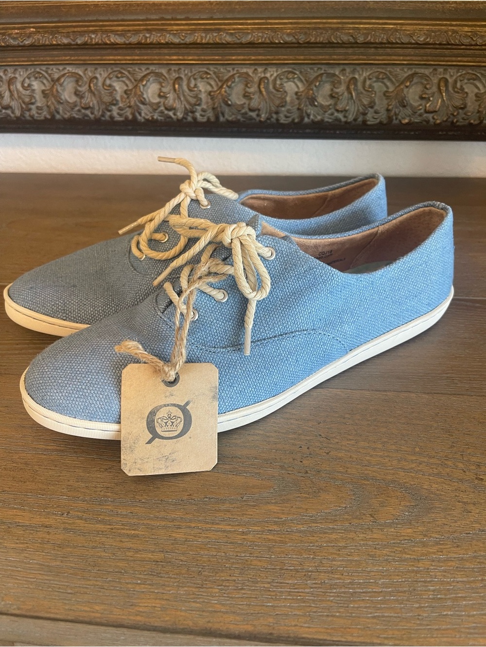 Born Dampney Casual Comfort Nautical Canvas Sneaker Nantucket Blue NWT 9M